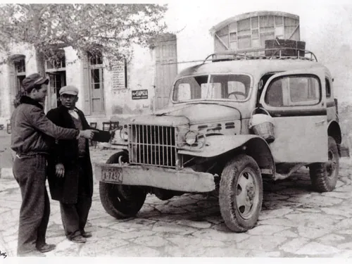 ΚΤΕΛ Τήνου — Από το 1968, δίπλα στον ταξιδιώτη